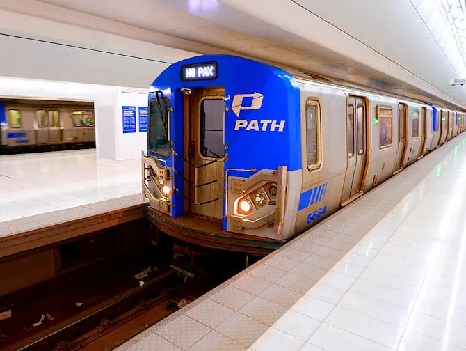PATH em Nova York - Trem