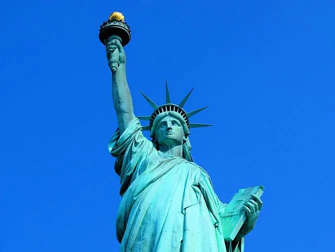 Passeio de barco para a Estátua da Liberdade e Ellis Island