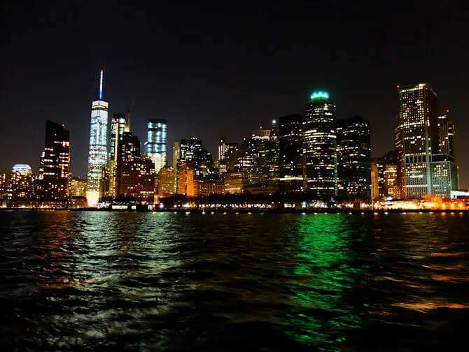 Passeio de barco com jantar no Bateaux em Nova York - Vista
