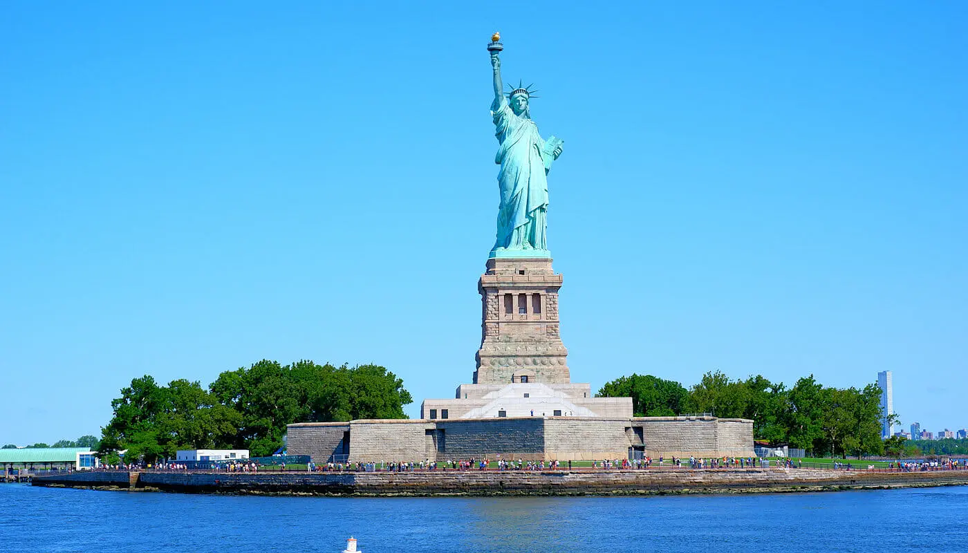 Passeio de veleiro clássico em Nova York - Estátua da Liberdade