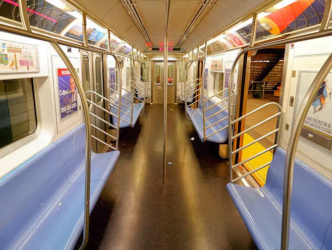 Metrô de Nova York - assentos