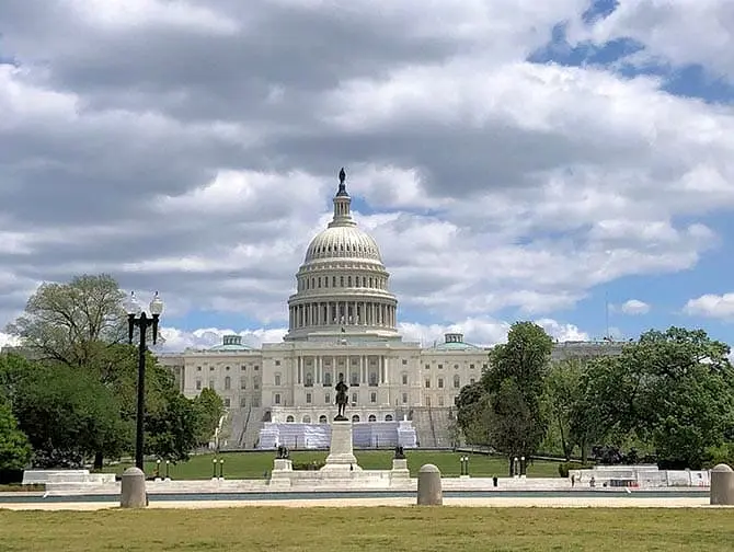 Passeio de Nova York para Amish Country, Filadélfia e Washington D.C. de 2 dias - Capitol Washington