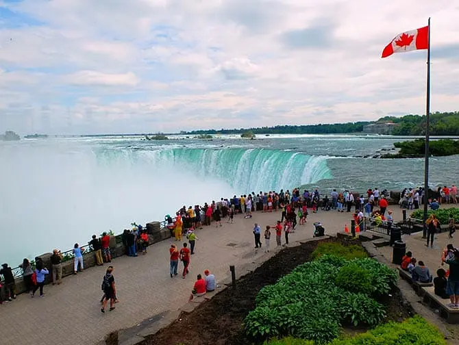 Passeio de Nova York para o Canadá