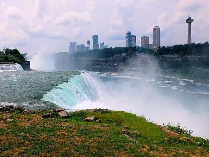 Passeio de Nova York para Niagara Falls de avião - lado Americano