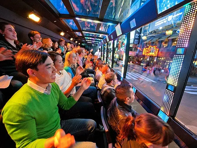 The Ride em Nova York - Dentro do ônibus