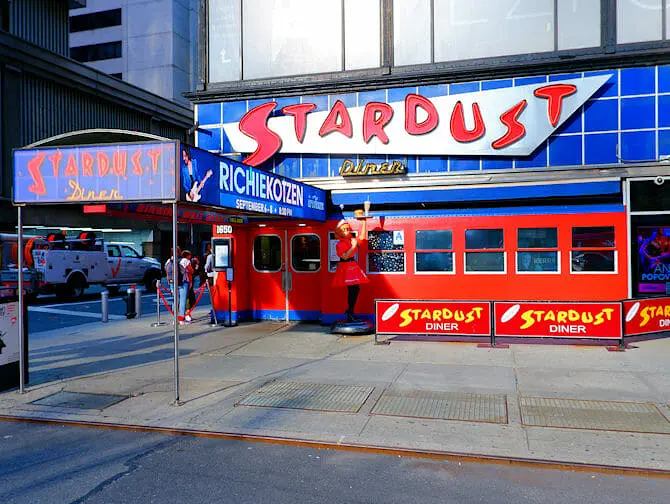 Café da manhã em Nova York - Ellen's Stardust