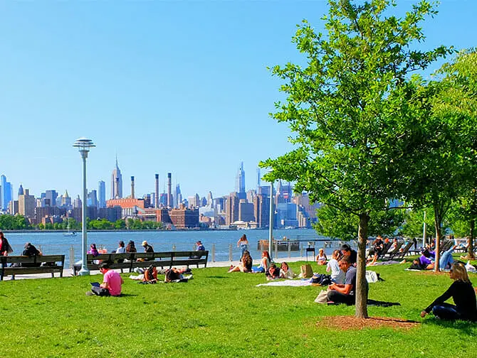 Parques em Nova York - Domino Park