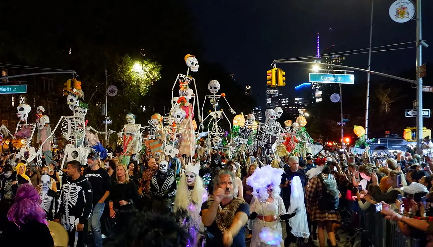 Halloween em Nova York - Village Halloween Parade