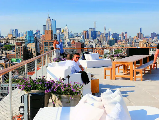 Os melhores bares em coberturas de Nova York - The Roof at PUBLIC