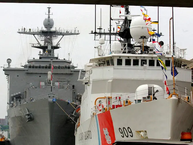 Fleet Week em Nova York - Píer