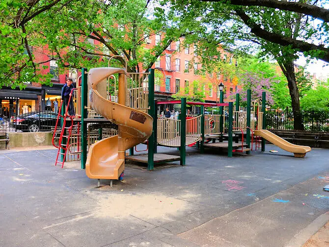 Playgrounds em Nova York - Bleecker Street Playground