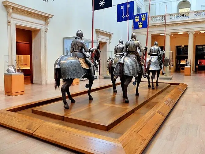 Metropolitan Museum of Art em Nova York - Exposição de Armaduras