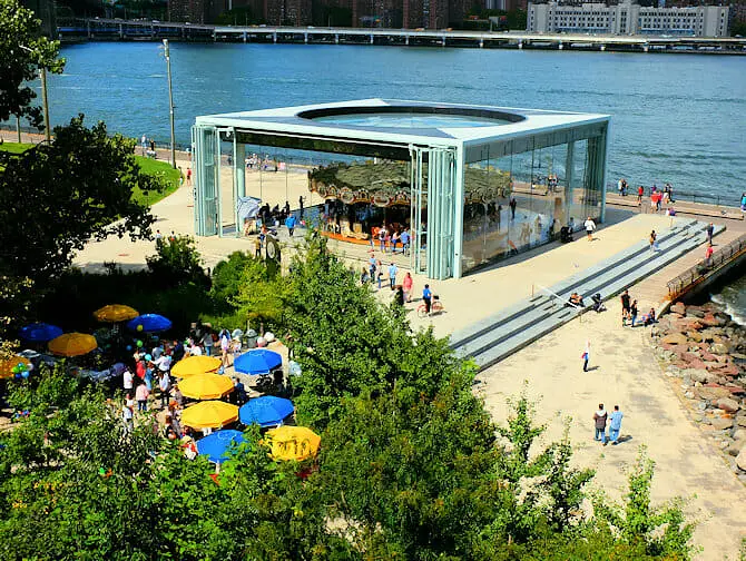 Brooklyn Bridge Park em Nova York - Jane's Carousel