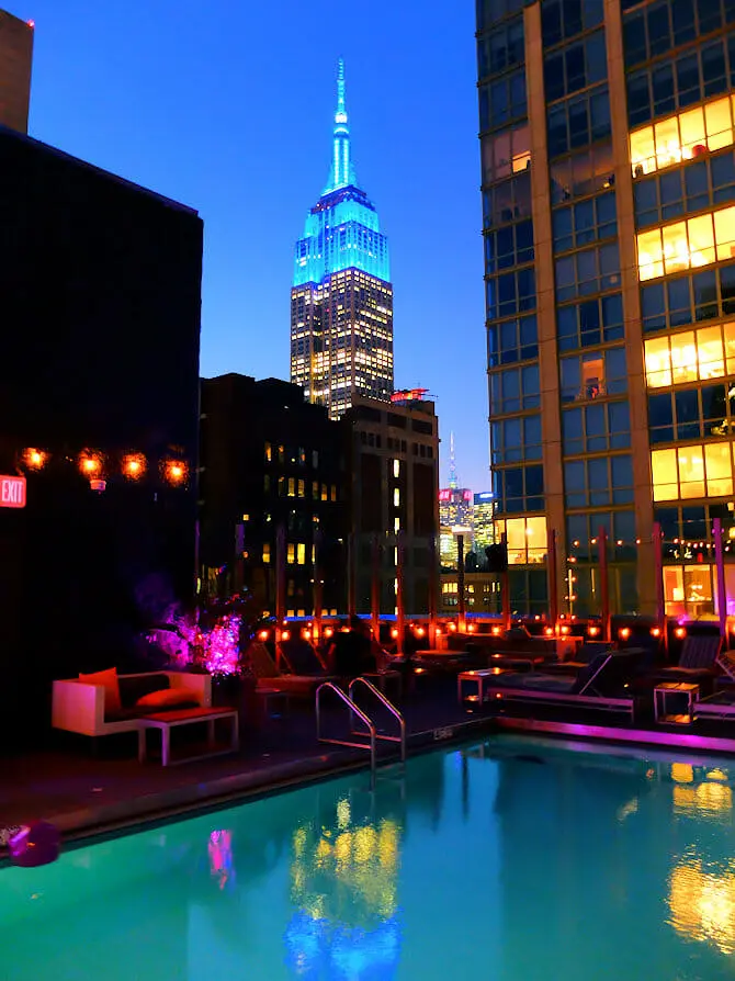 Nadar em Nova York - Royalton Hotel