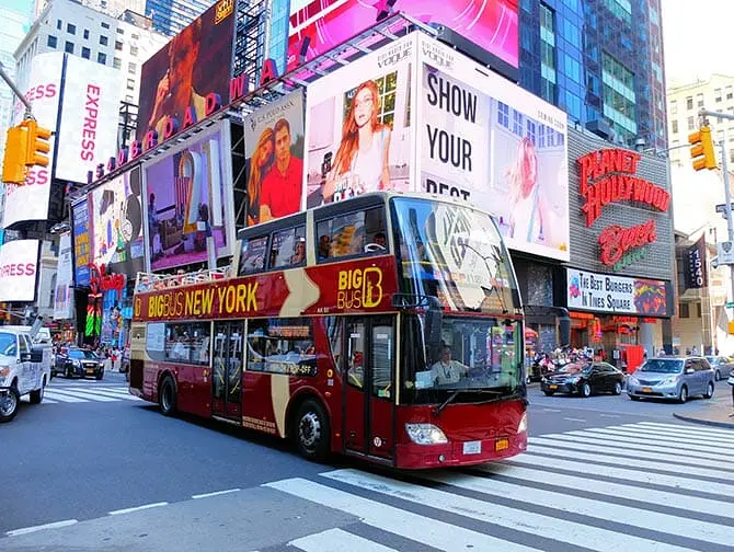 Diferença entre New York Explorer Pass e New York Pass - Ônibus Hop on Hop off
