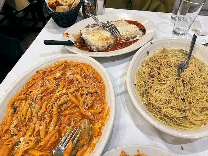 Carmine's Restaurante Familiar em Nova York - Penne alla Vodka