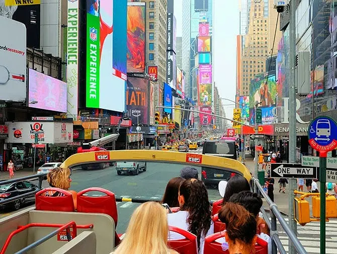 Diferença entre o New York Sightseeing Day Pass e o New York Pass - Ônibus turístico