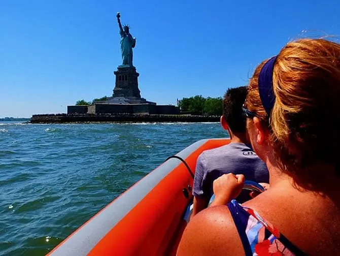 Passeio de Barco de alta velocidade em Nova York