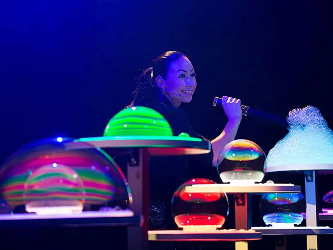 Ingressos para Gazillion Bubble Show na Broadway - Bolhas Impressionantes