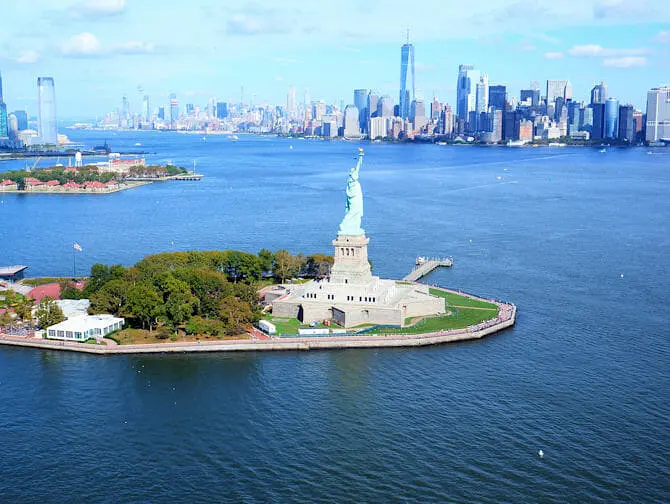 Passeio de helicóptero em Nova York - Estátua da Liberdade & Downtown