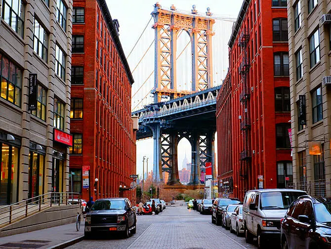 Manhattan Bridge em Nova York - Com o Empire State Building