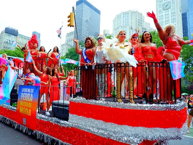 New York Pride (Gay Pride) - Carro alegórico