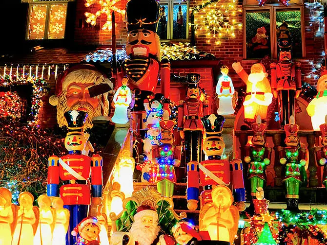 Locações de Filmes em Nova York - Esqueceram de Mim Dyker Heights