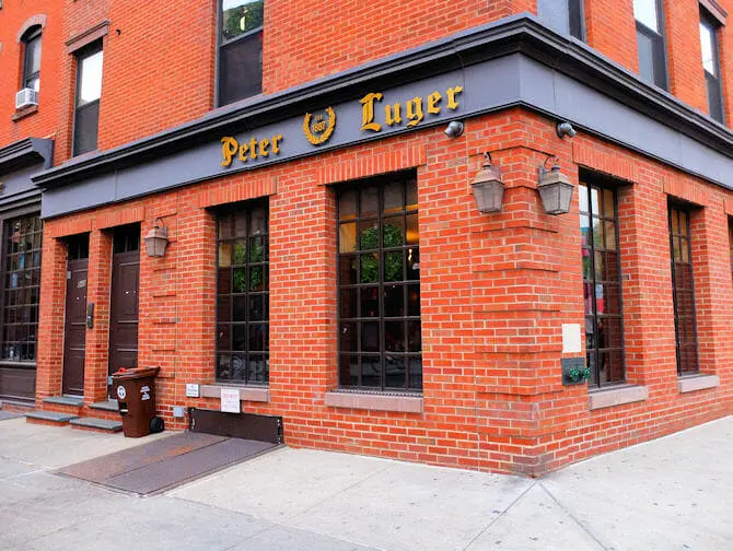 Melhores steakhouses em Nova York - Peter Luger