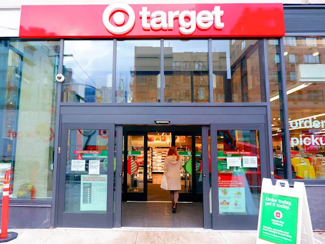 Supermercados em Nova York - Target New York Exterior