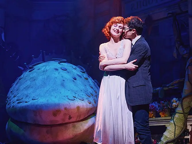 Little Shop of Horrors on Broadway Tickets - Seymour e Audrey
