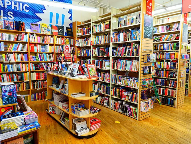 The Strand Book Store em Nova York livros
