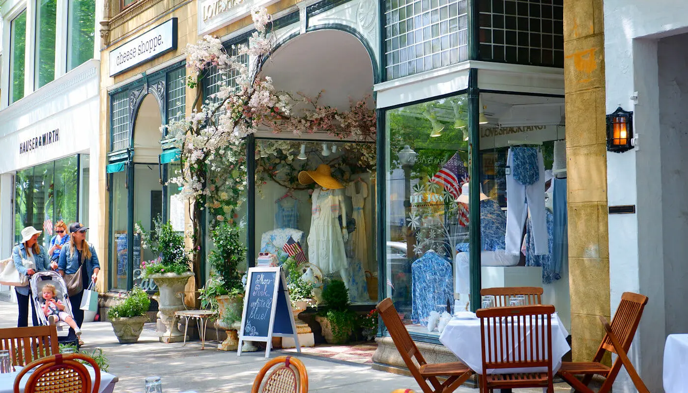 Day Trip to The Hamptons - Shopping