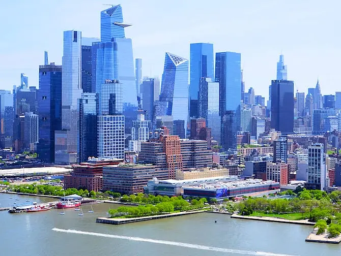 Transfer de helicóptero entre os aeroportos JFK ou Newark e Manhattan - Horizonte