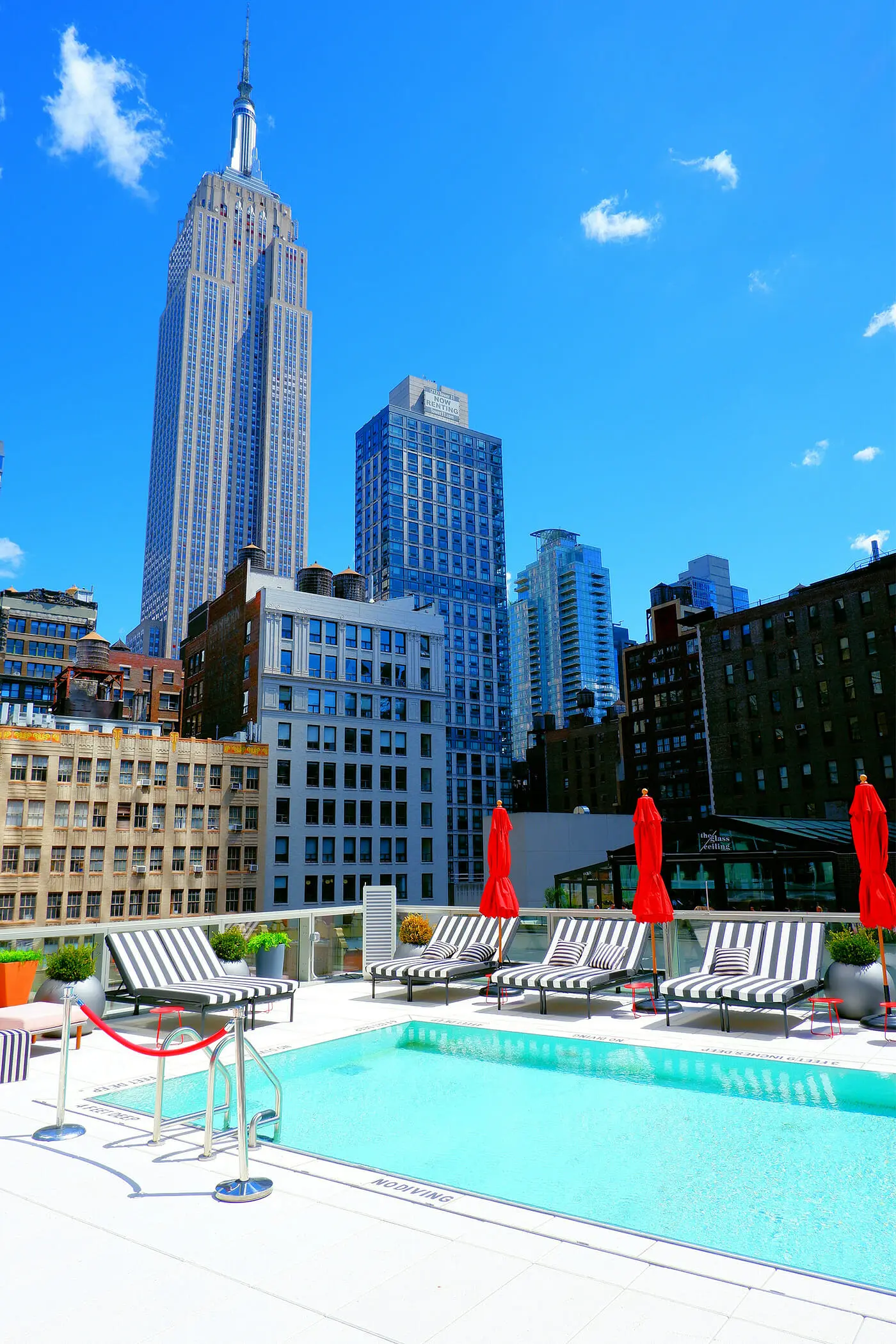 Hotéis com piscina em Nova York- Virgin Hotel