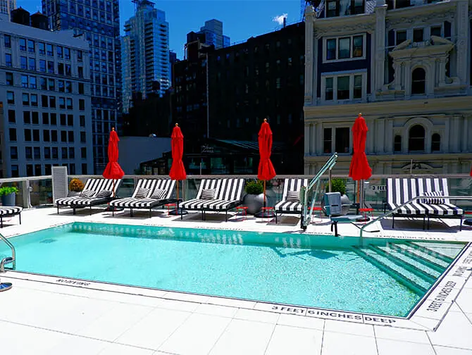 Hotéis com piscina em Nova York