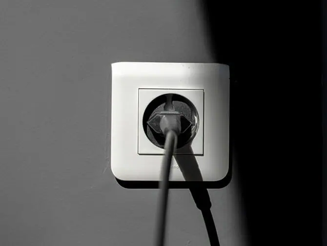 Adaptador de tomada para Nova York - EUA - Tomada tipo C