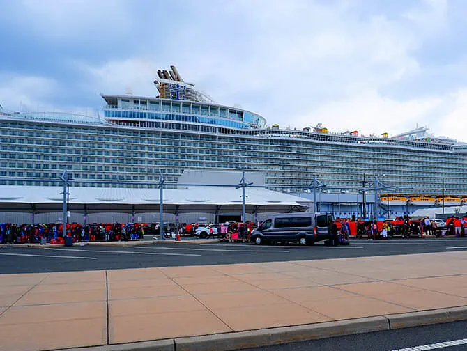 Porto de cruzeiros de Bayonne em Nova Jersey (Porto de cruzeiros de Cape Liberty)