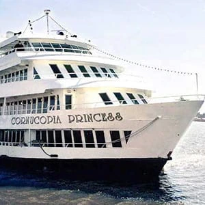 Passeios de Barco no 4 de Julho em Nova York - Cornucopia Princess