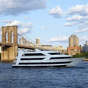  Passeios de barco no 4 de Julho em Nova York- Iate Timeless