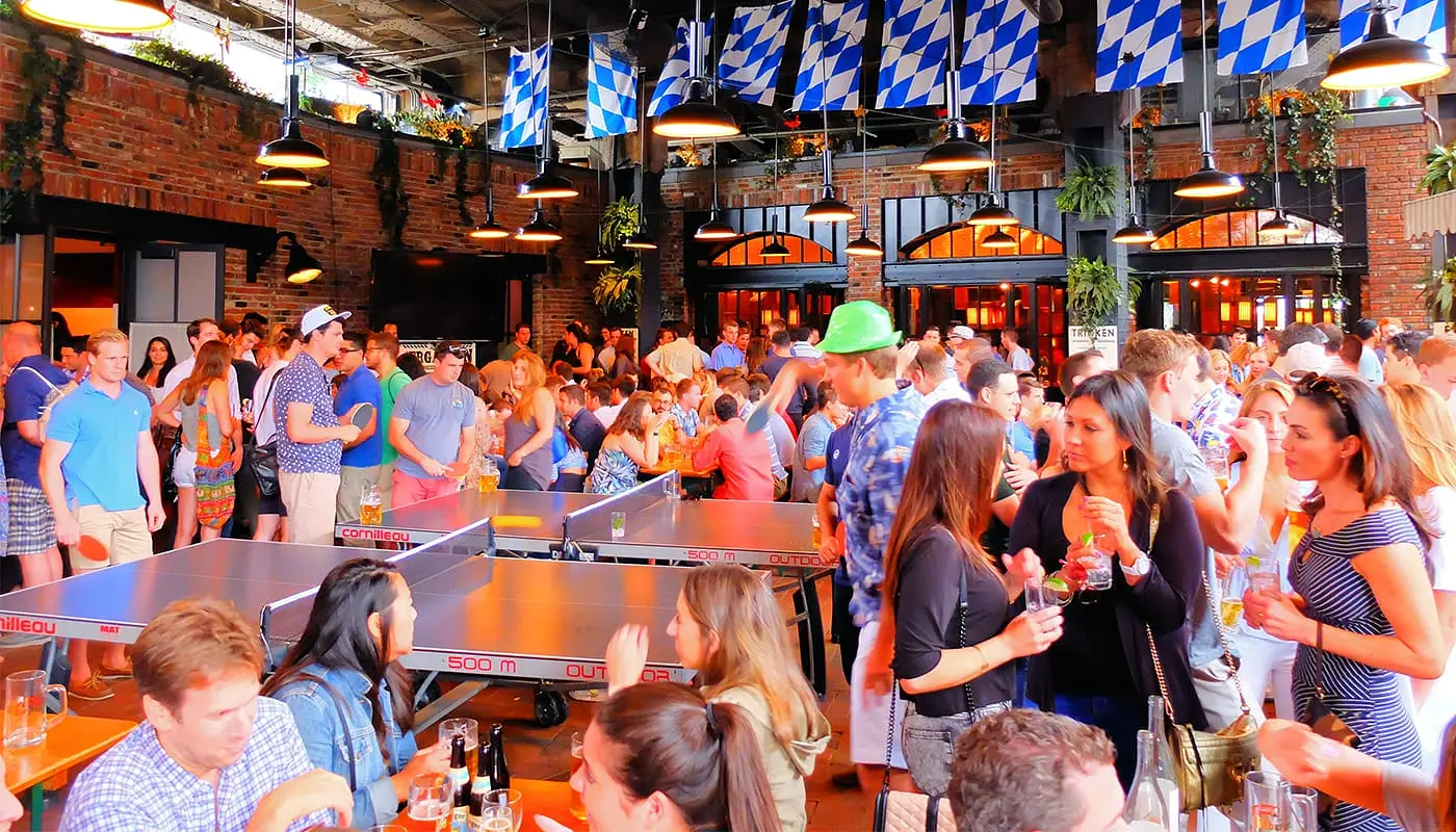 Cervejarias de Nova York - The Standard Biergarten