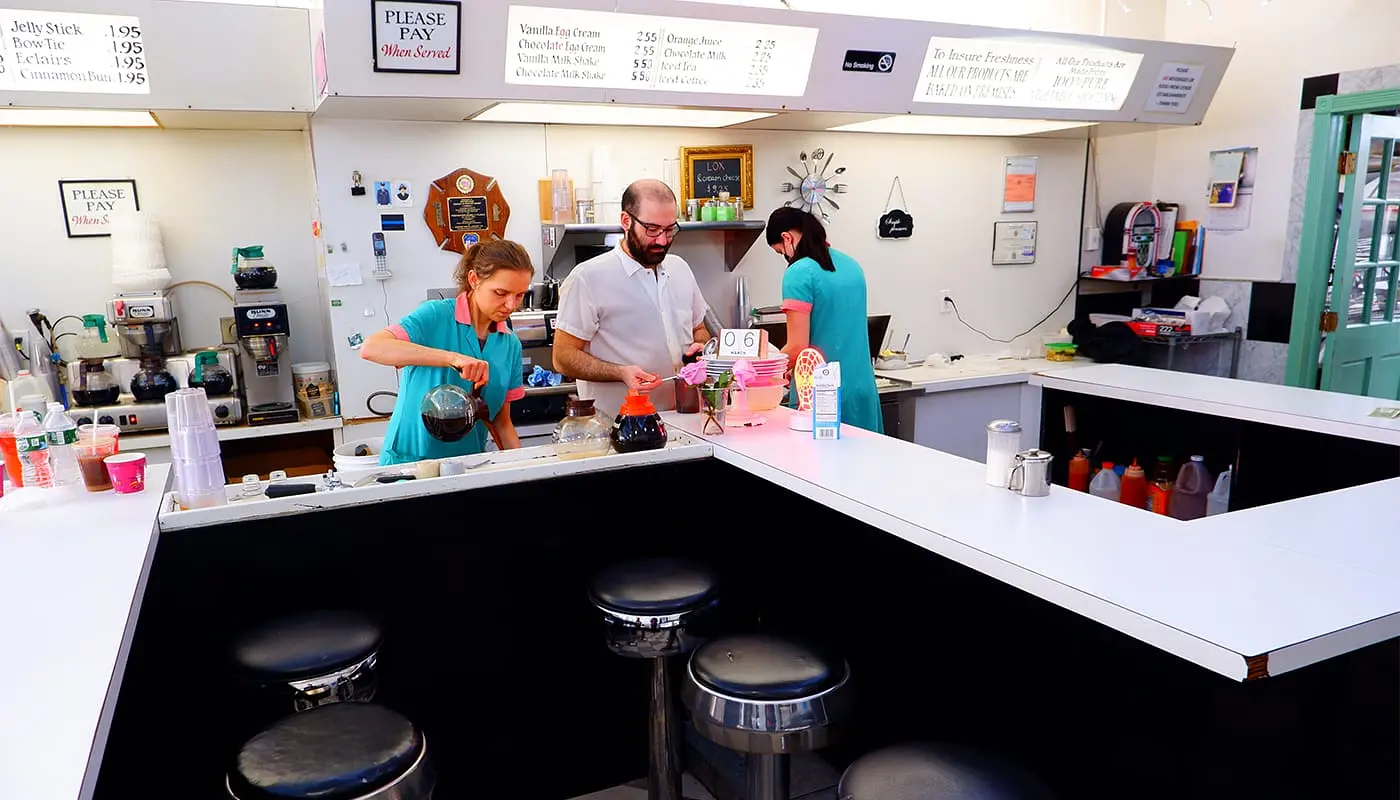Melhores Donuts em Nova York - Peter Pan Donut Pastry Shop