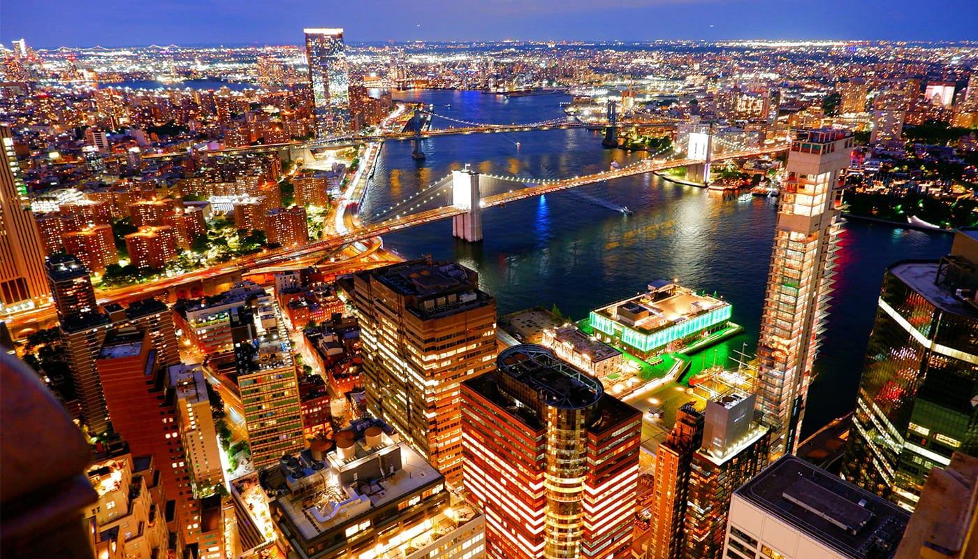 Atra&ccedil;&otilde;es em Nova York: os melhores pontos tur&iacute;sticos - Bar de cobertura