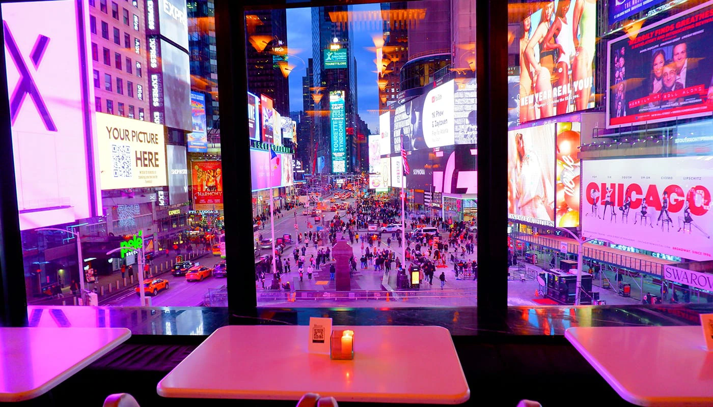 Hotéis na Times Square - Renaissance New York Times Square Hotel