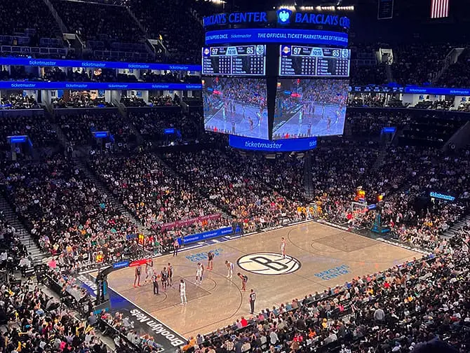 Barclays Center em Brooklyn - Brooklyn Nets
