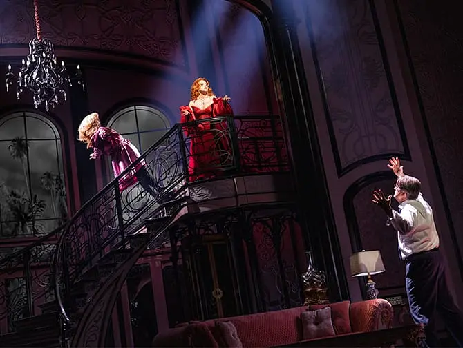 Ingressos para Death Becomes Her na Broadway - Musical Misterioso