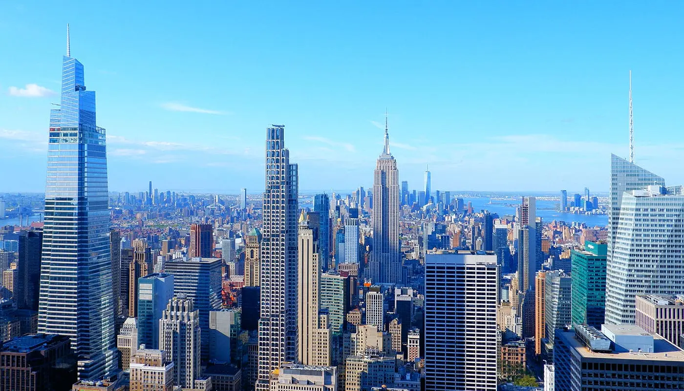 Diferença entre o GoCity New York Explorer Pass e o New York Essentials Pass - Passes de descontos