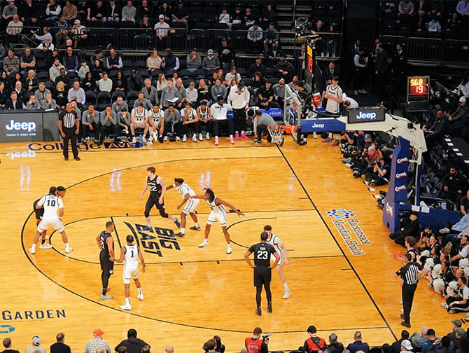 Basquete universitário em Nova York